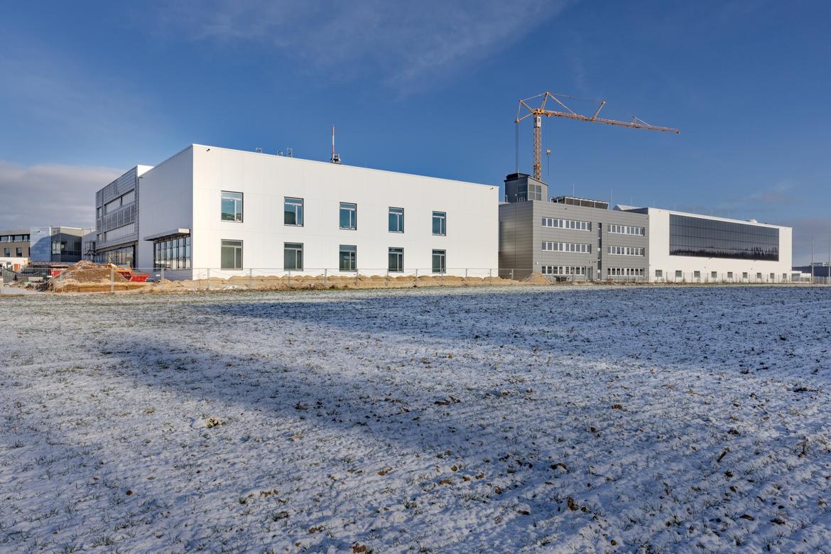 Research factory for hydrogen and fuel cells (HyFaB) at the ZSW in Lise-Meitner-Strasse 24 in Ulm, picture from 19.01.2023.