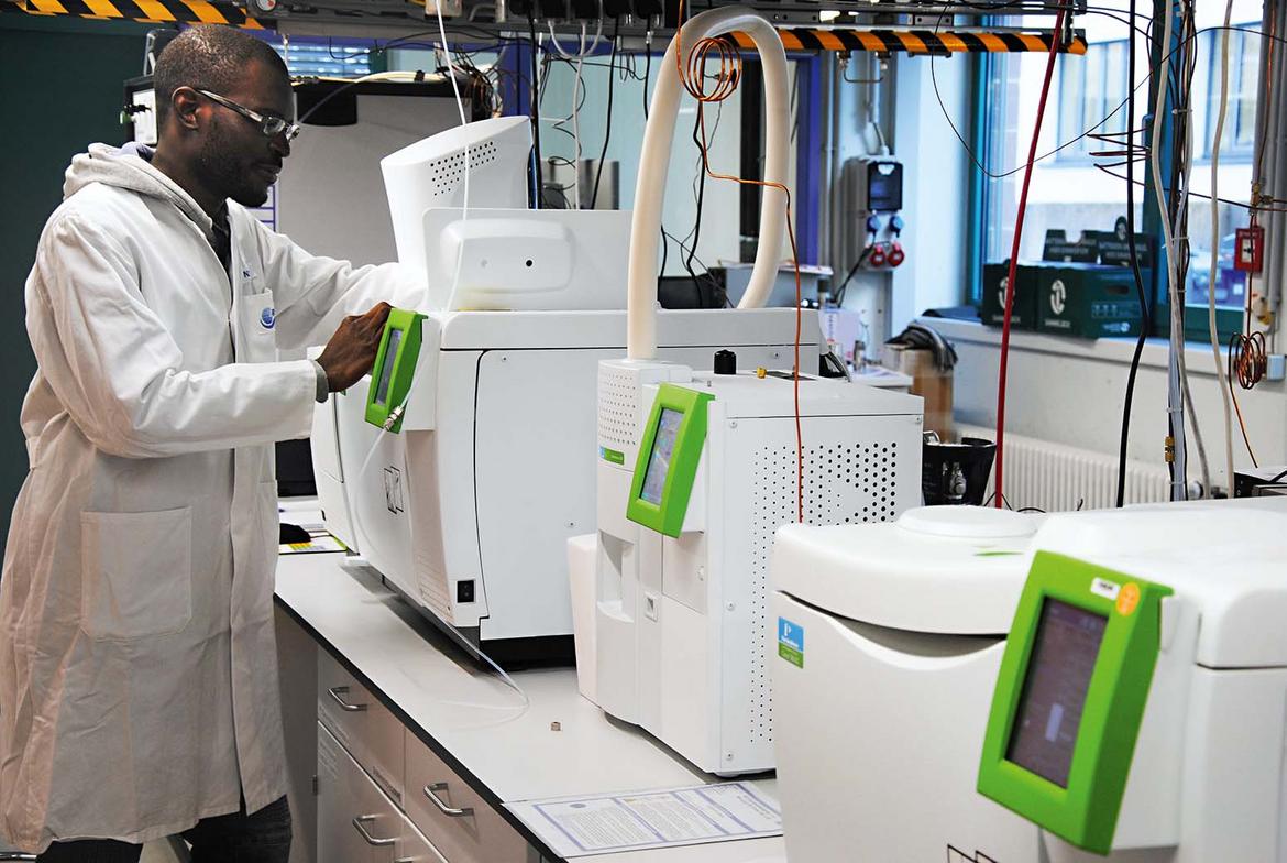The Laboratory for Hydrogen Quality in Ulm has a state-of-the-art facility for the investigation of hydrogen quality.