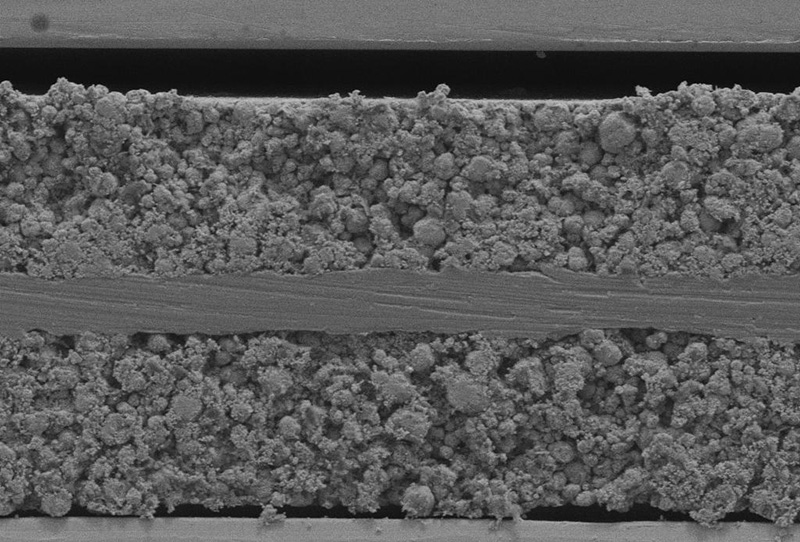 Untersuchungen an Elektroden mit dem Rasterelektronenmikroskop