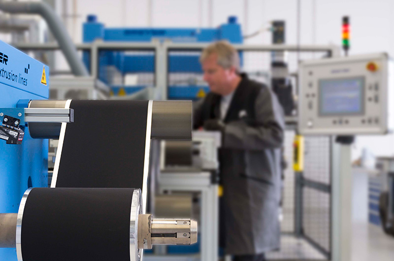 Die Qualität, Lebensdauer und Leistung der Elektrodenbänder sind entscheidend für die Lithium-Ionen-Zellen.